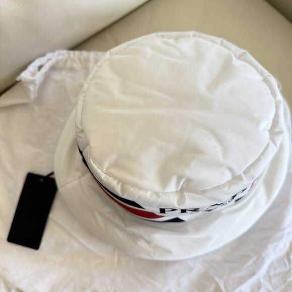 NWT Prada Re-Nylon Logo Printed Bucket Hat White Sz M main image 8